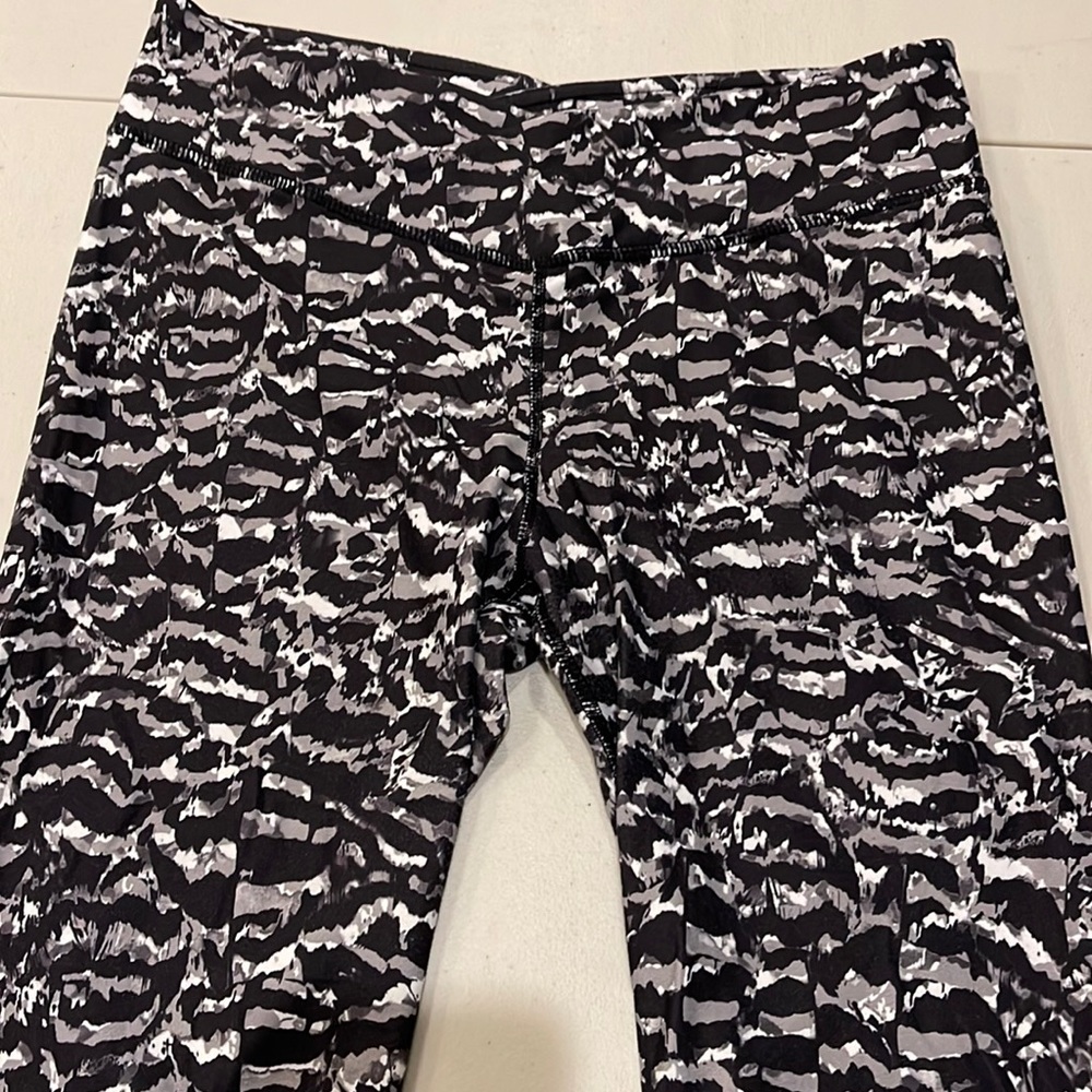 Size Small Women’s Capri